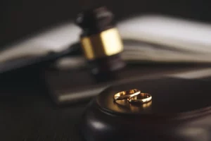 دیوان عالی کشور در حال بررسی حکم طلاق