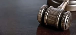 چکش دادگاه تخریب اموال دولتی