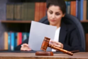 وکیل خانم برای طلاق و مسائل مربوط به آن